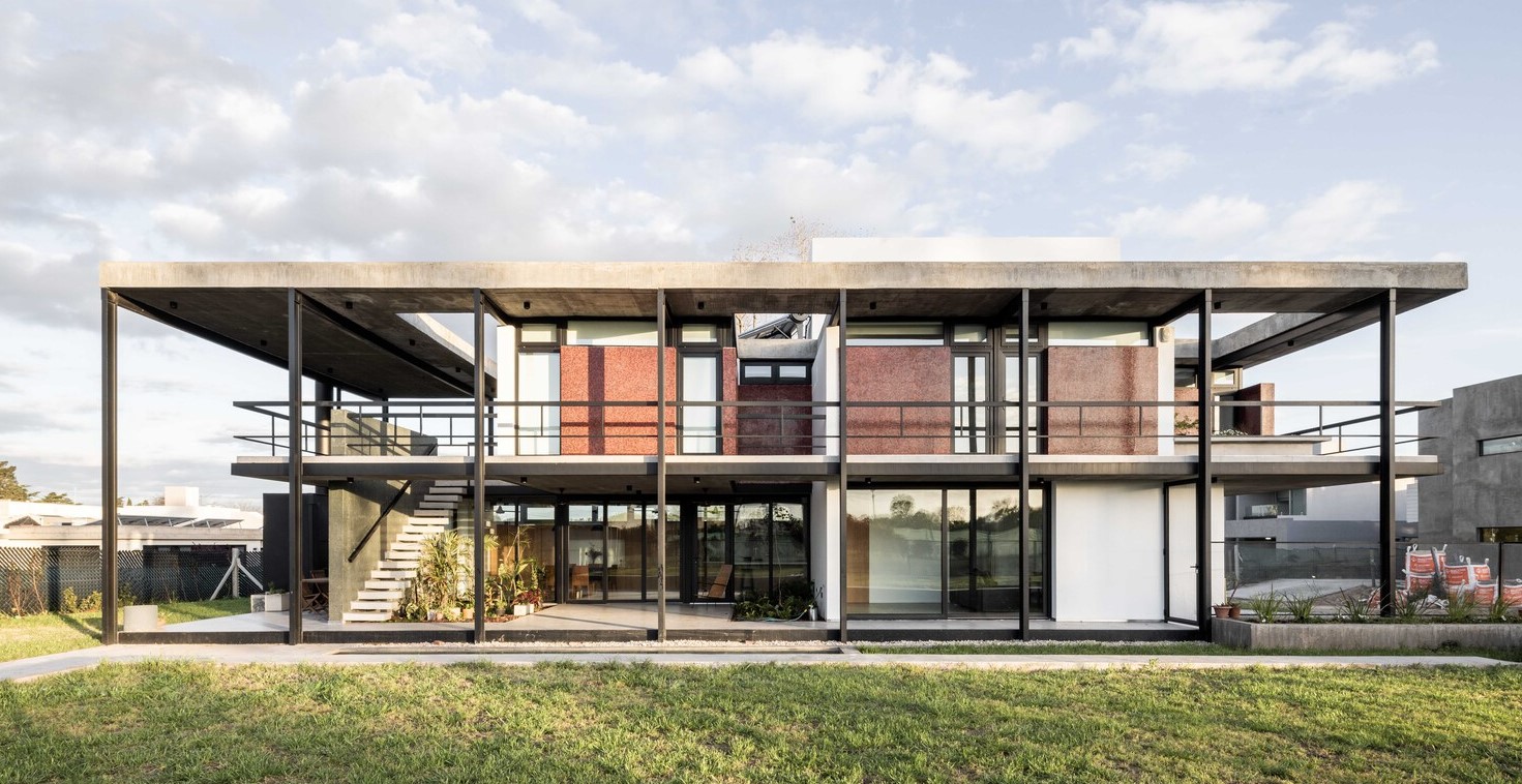 Argentina: Casa en el Cauquén - Federico Craig + Jesica Bava