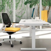 Lavoro in ufficio: l'importanza di scrivanie e sedute