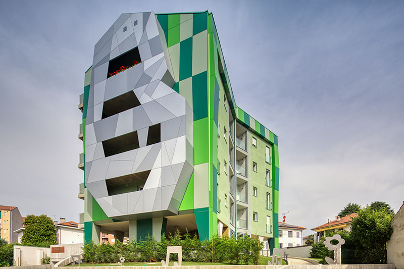 Casa Ugo Nespolo: abitare un'opera d’arte. I pannelli Trespa Meteon danno forma in modo performante alla creatività dell'artista