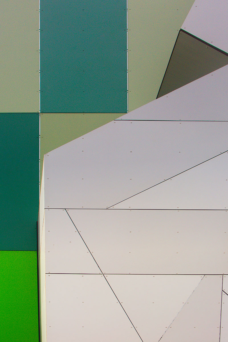 Casa Ugo Nespolo: abitare un'opera d’arte. I pannelli Trespa Meteon danno forma in modo performante alla creatività dell'artista