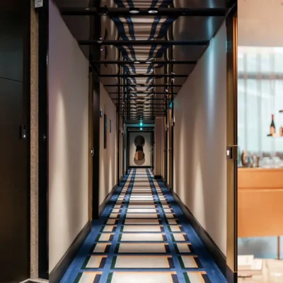 Tecnologia discreta dormakaba e design d'autore: l'ospitalit&agrave; secondo Casa Brera